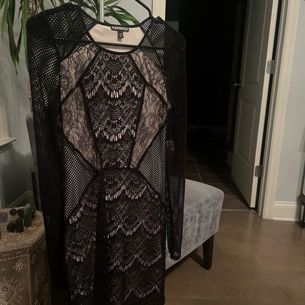 Express Black and Tan Long Sleeve Sheath Dress